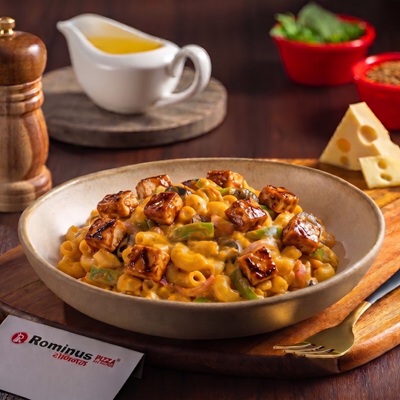 Makhni Chicken Pasta (Macroni)